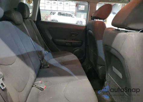 2013 Kia Soul z USA, uszkodzony, nr VIN KNDJT2A5XD7754778